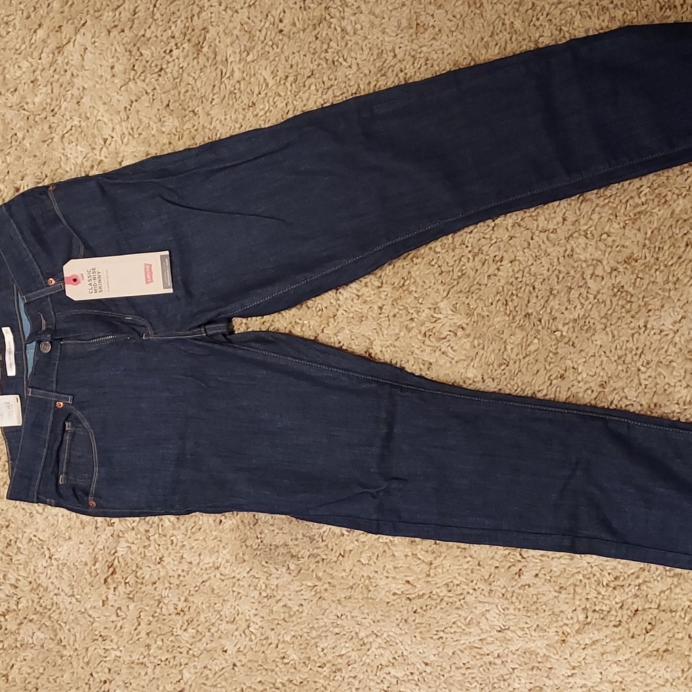 Levi's skinny jeans